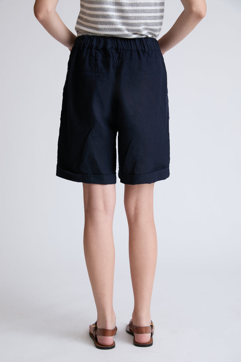 Bermuda-Shorts aus 100 % Leinen mit Umschlagsaum – navy #Farbe_85400 navy