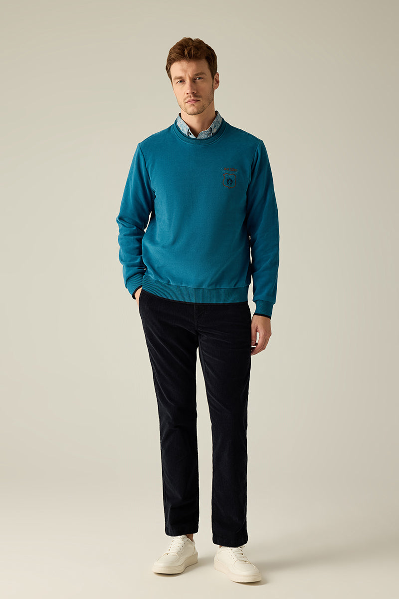 Herren-Sweatpullover – Premium-Look mit Rundhals, Logostickerei und Kontrastbündchen, vielseitig für Business und Freizeit.