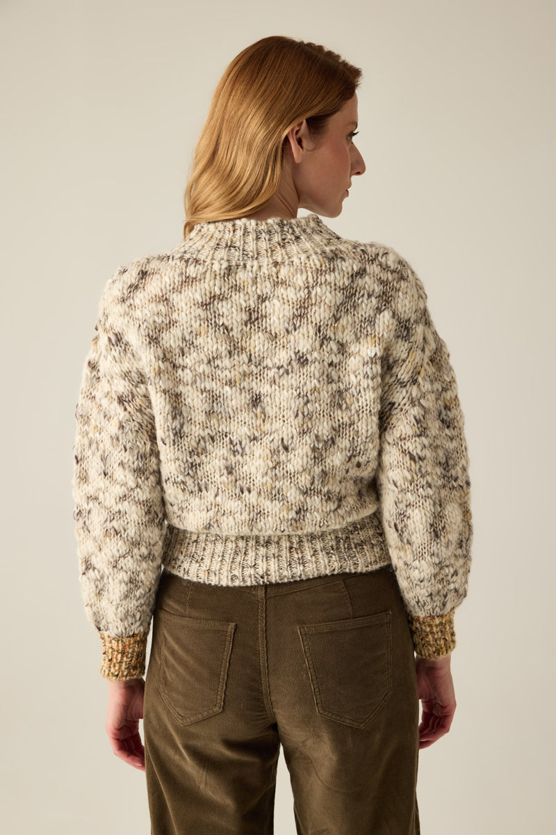 Damen-Strickpullover in Multicolor mit großmaschigem Strick & Kontrastbündchen – modern & elegant.