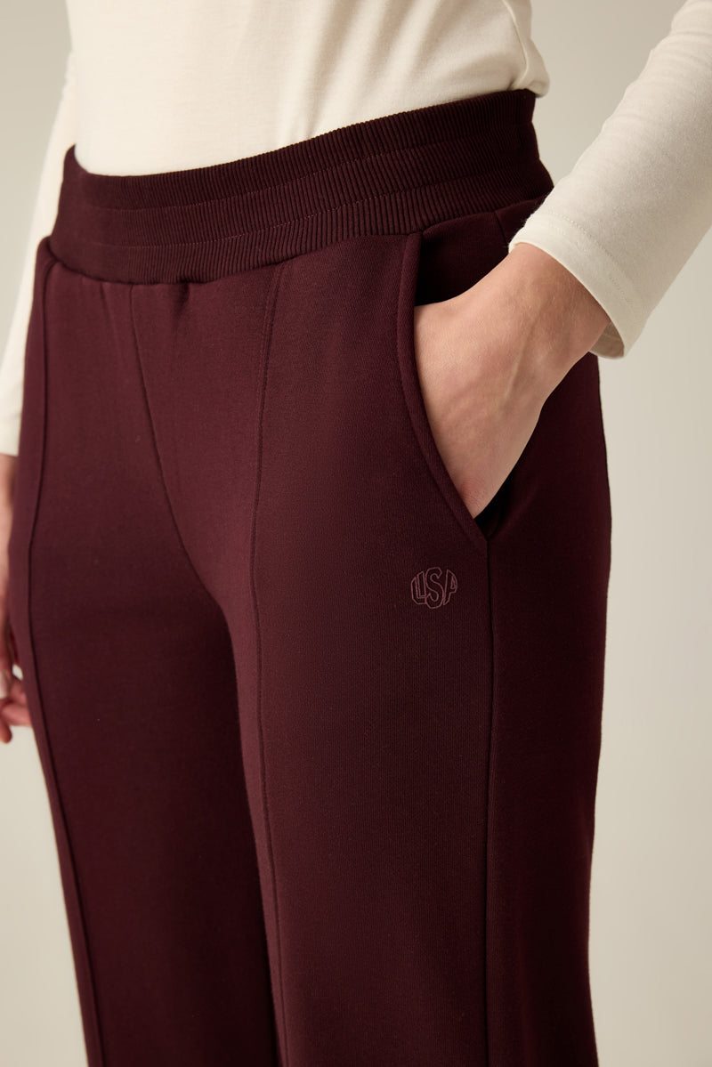 Damen Hose Dark Cherry – Bequem & Elegant