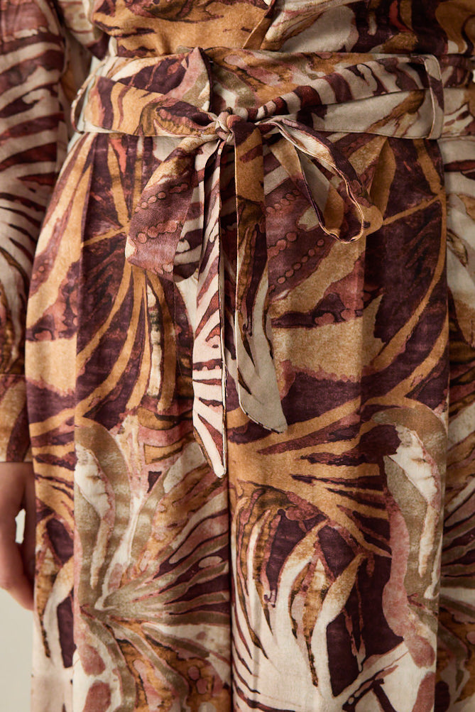 Damenhose mit Blattmuster – Braun