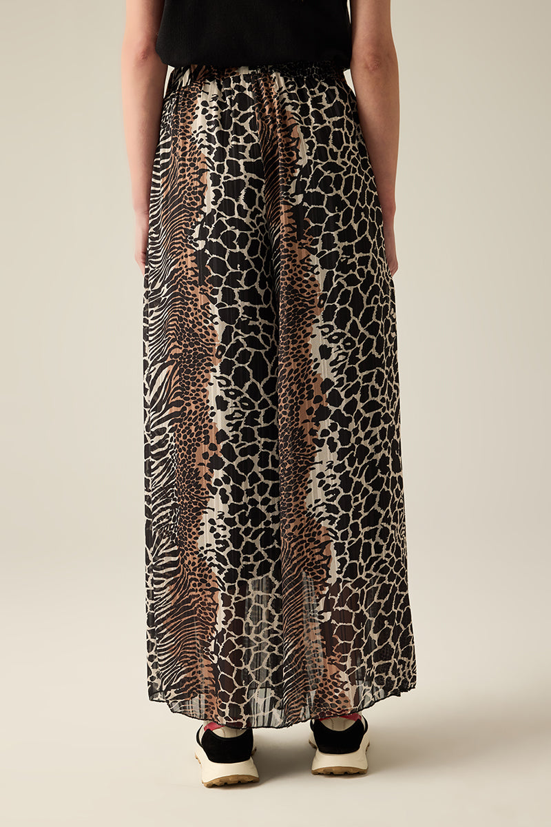 Elegante Marlene-Hose im modernen Animal-Print – hochwertig, stilvoll und perfekt für jeden Anlass.