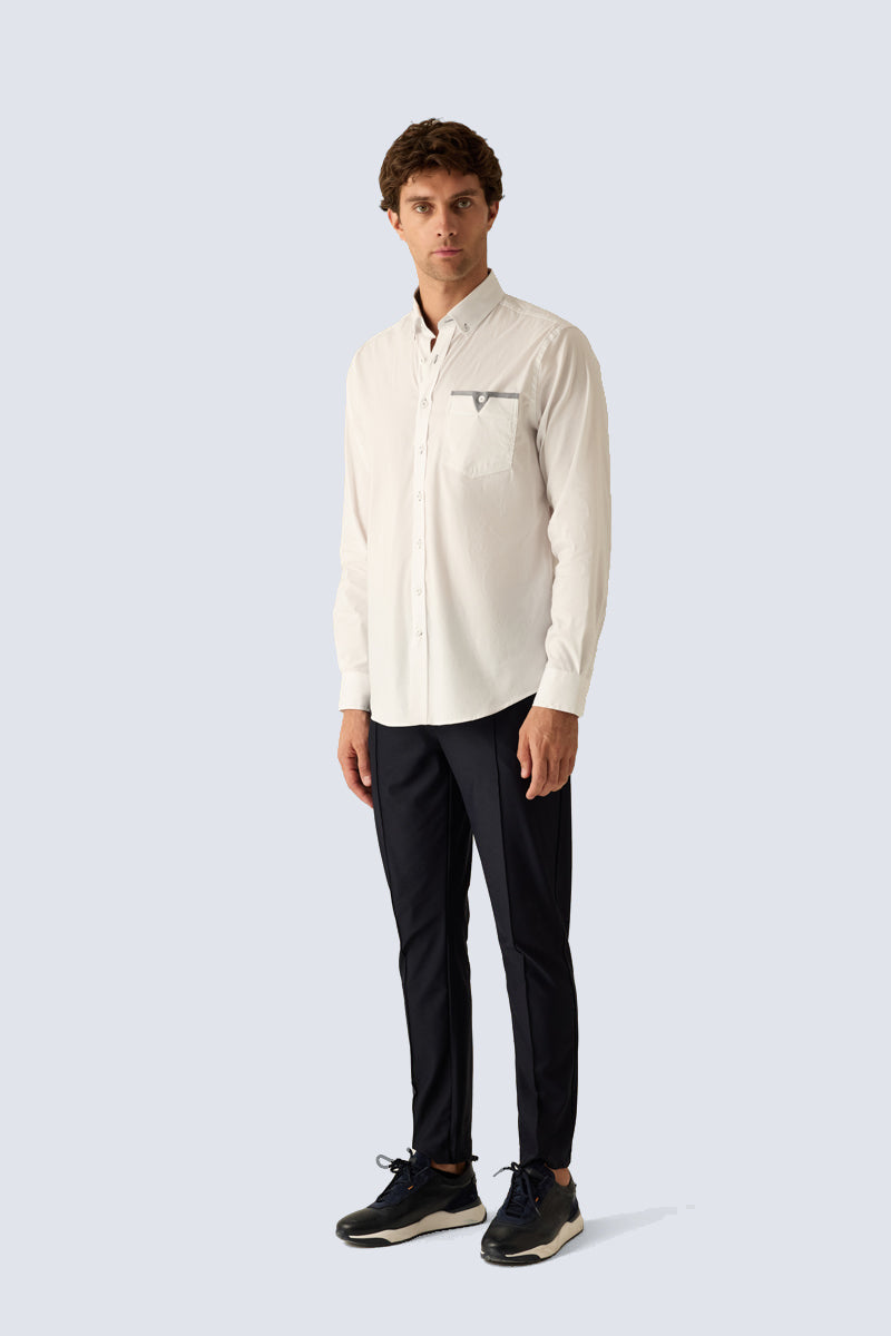 Men's Modern Fit shirt in white with contrast details