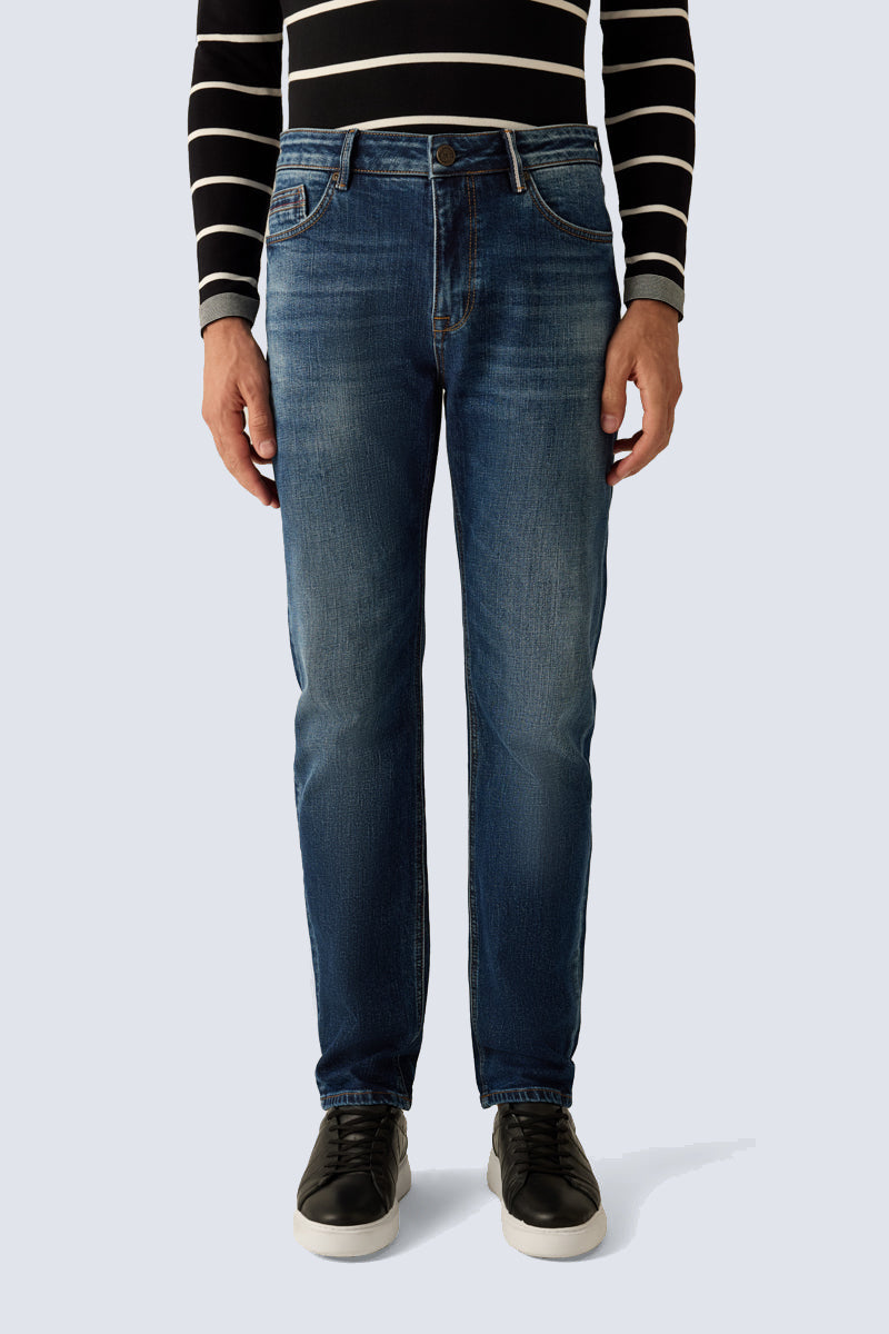 Men's jeans in blue