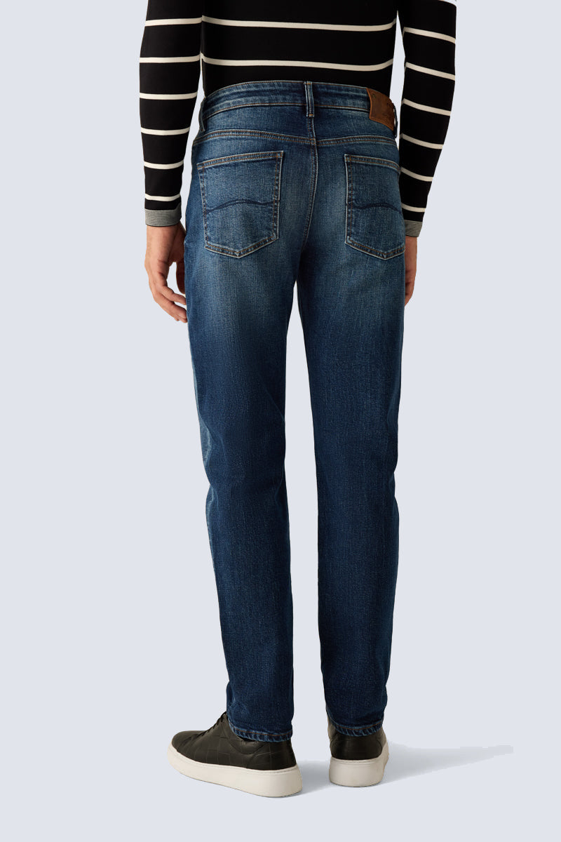 Men's jeans in blue
