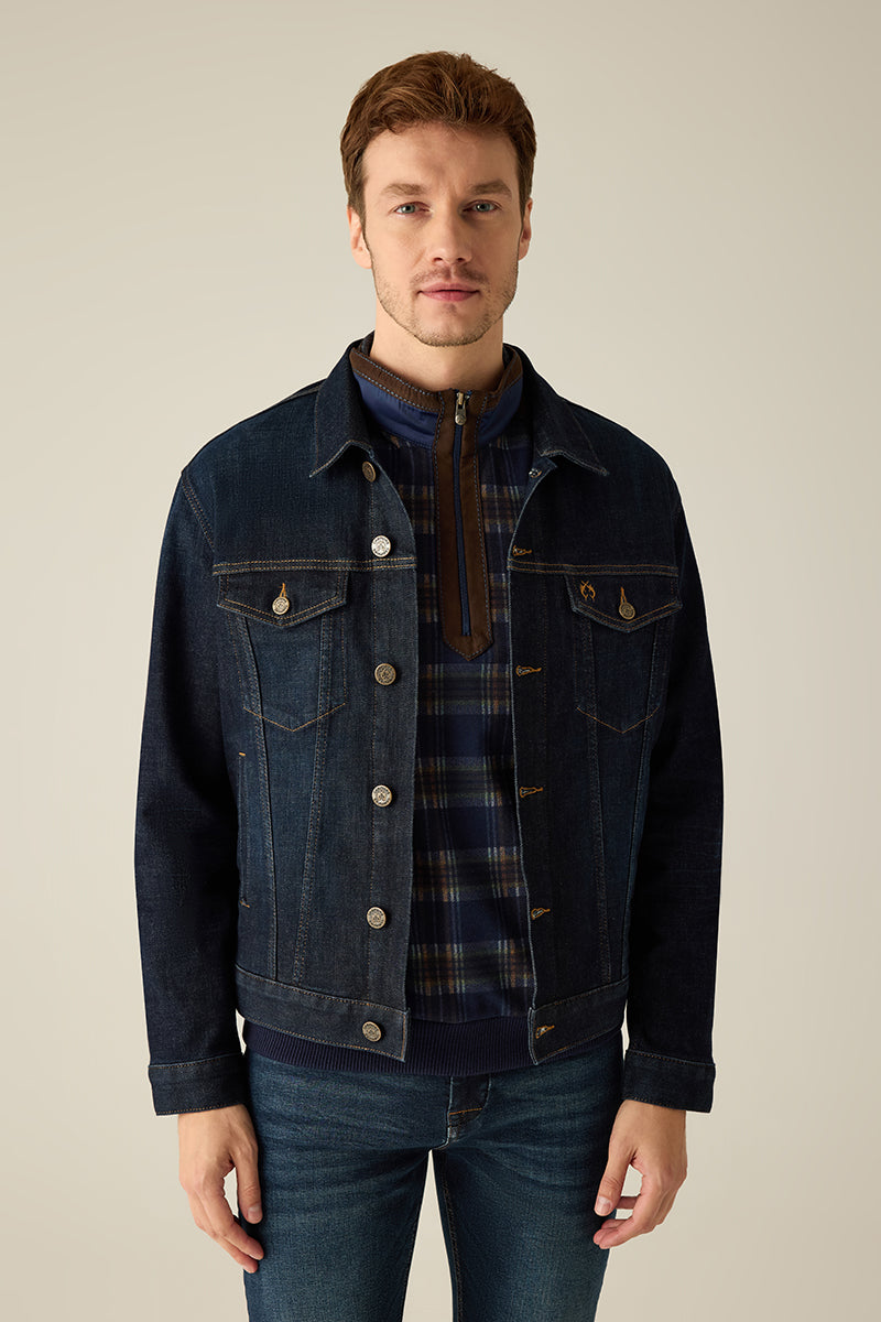 Denim jacket in dark navy.