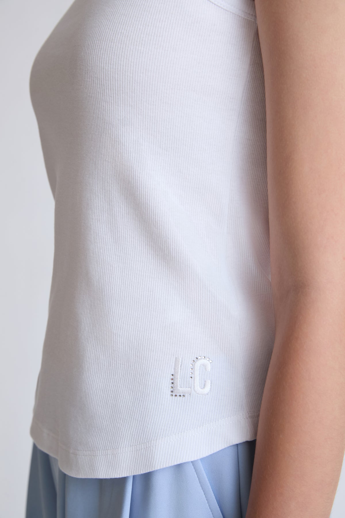 Ärmelloses Top aus Bambus‑Viskose‑Elasthan mit Rundhalsausschnitt – white #Farbe_10000 white