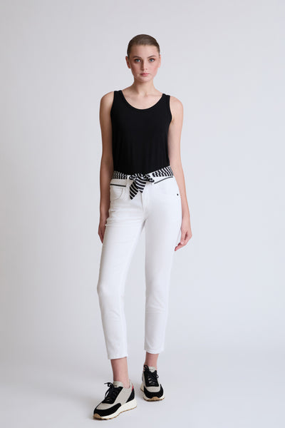 Cotton blend skinny jeans with embroidery and tie belt