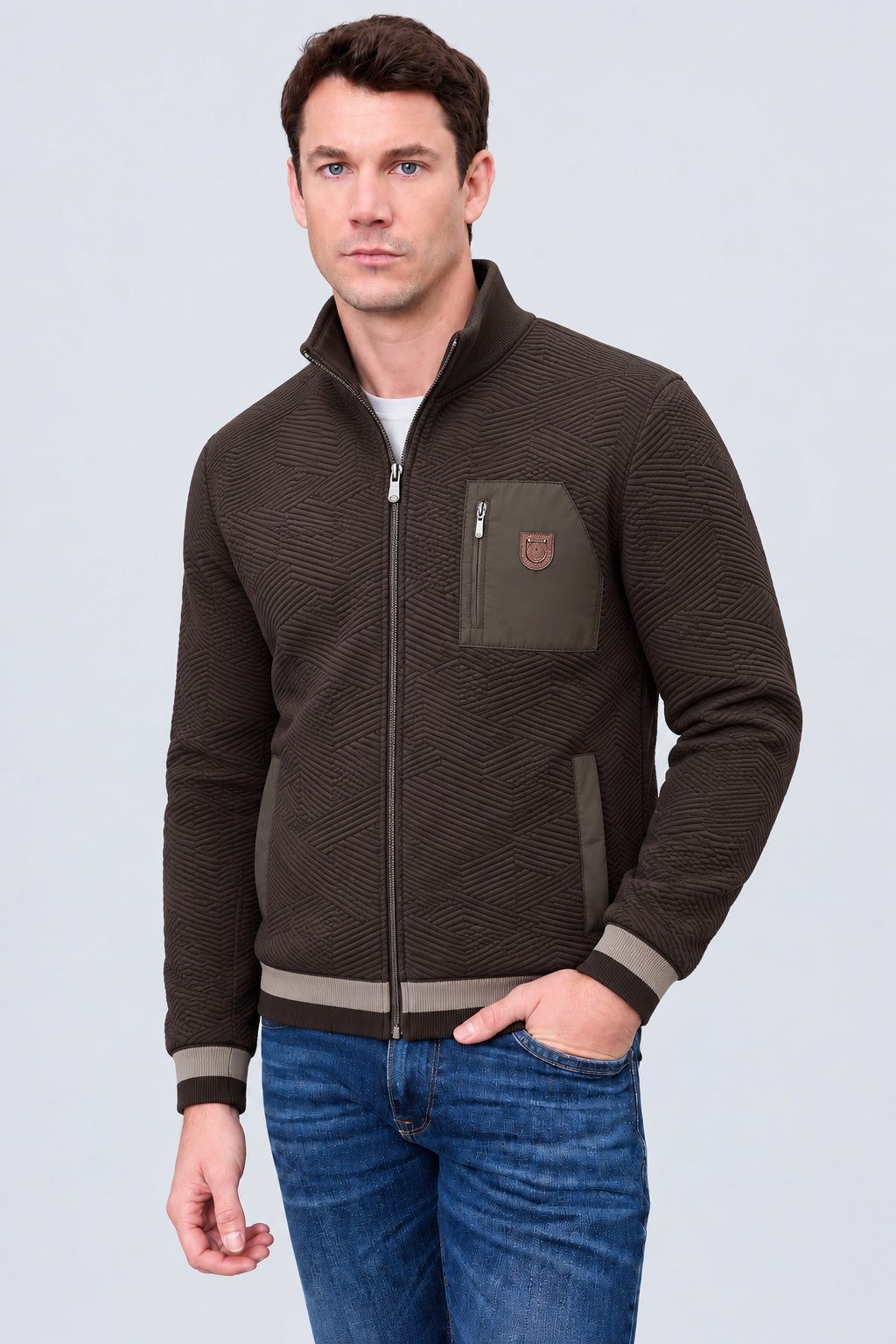 Sweat‑Jacke mit Strukturmuster und Stehkragen in chocolate, Ansicht 3