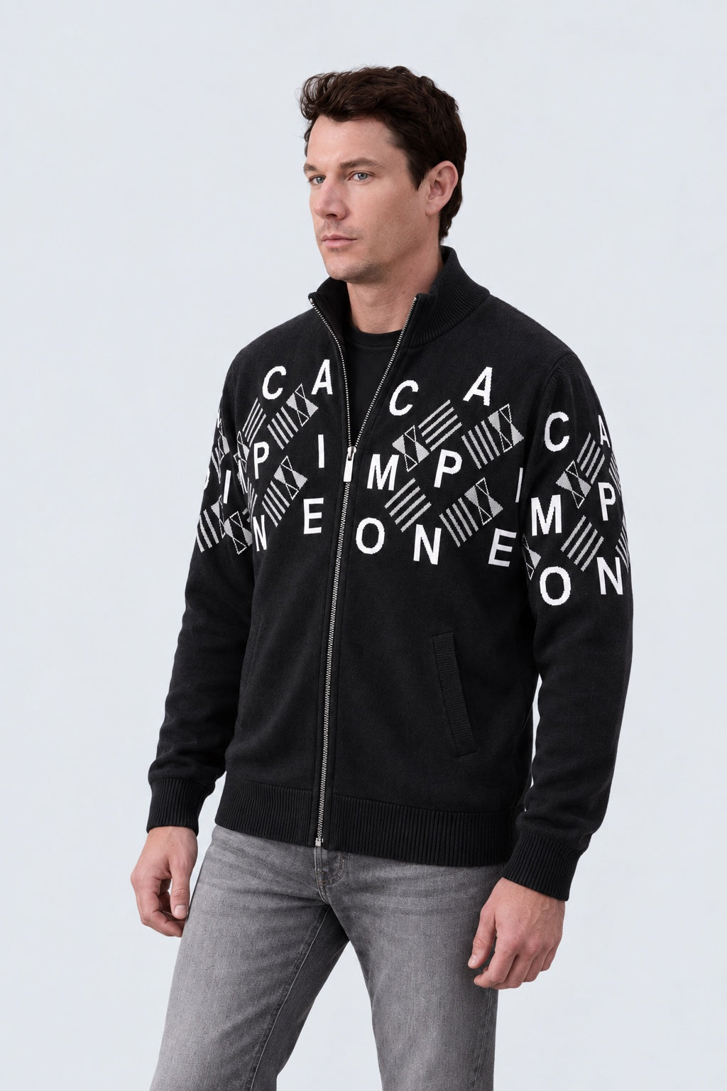 Strickjacke aus Polyamid mit grafischem Logo‑Design in black combi 1, Ansicht 2