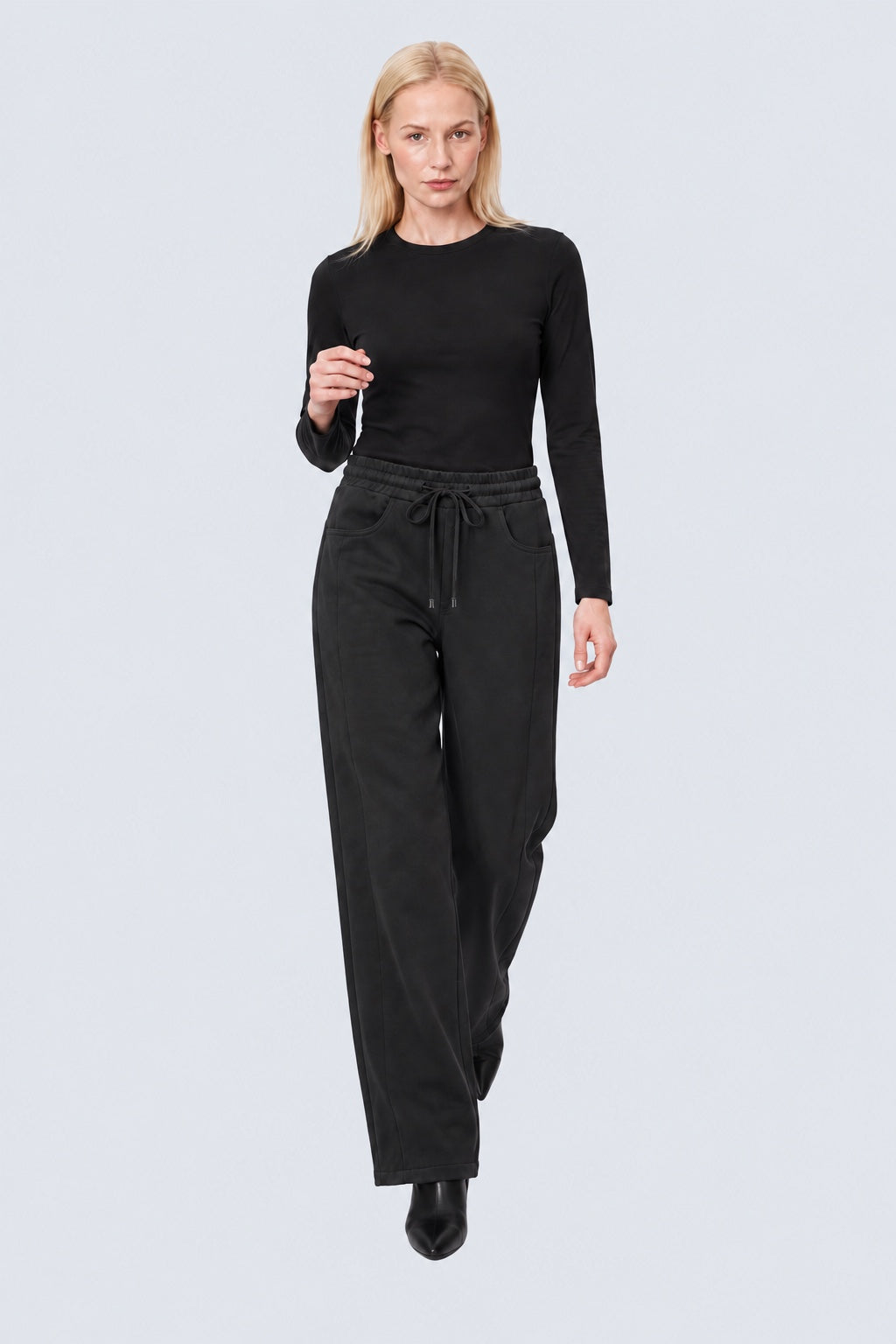 Wide‑Leg‑Hose aus Baumwolle mit elastischem Bund und Tunnelzug in black combi 1