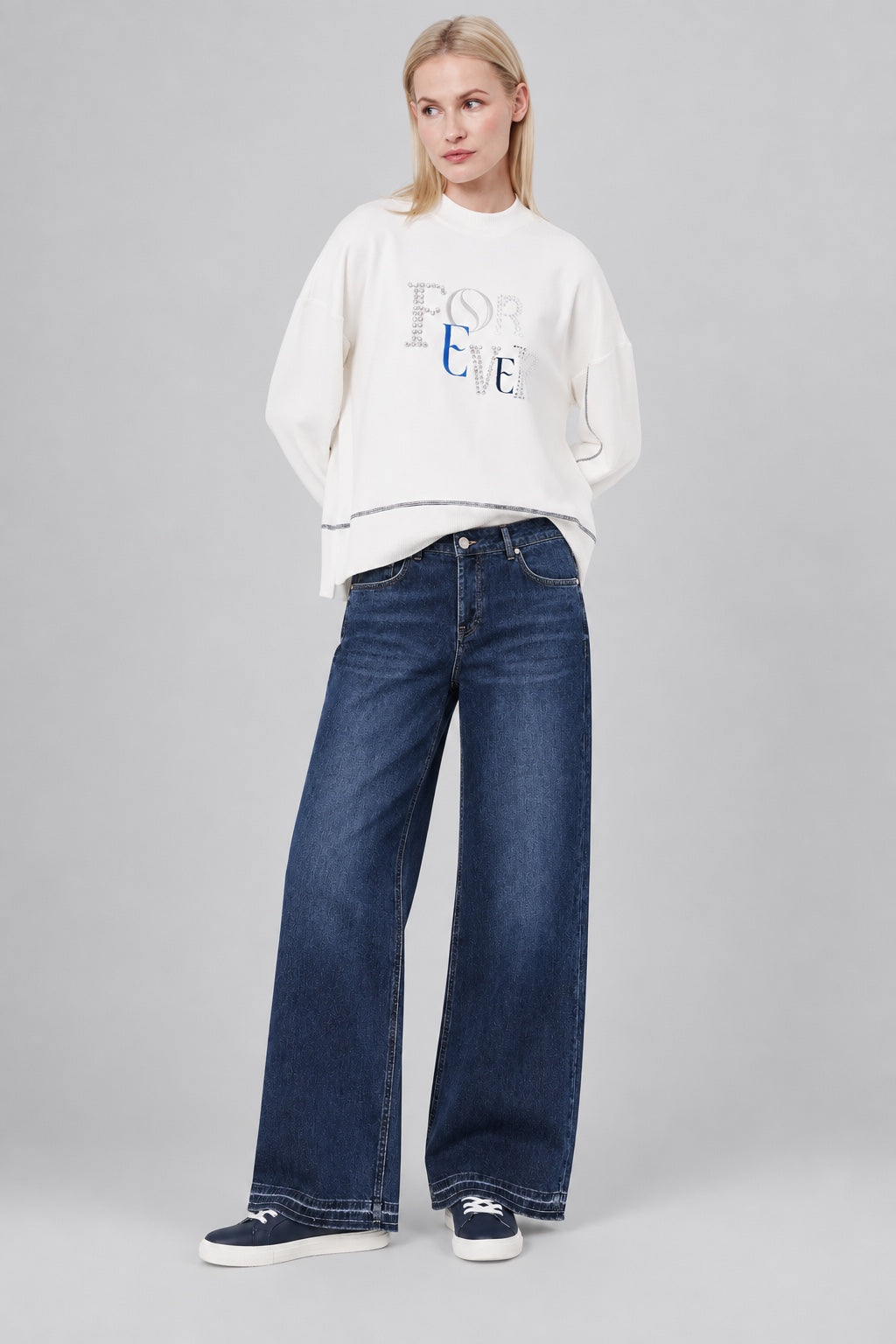 Bea Wide Leg Jeans mit Cross‑Belt‑Bund in Blue Denim in retro blue