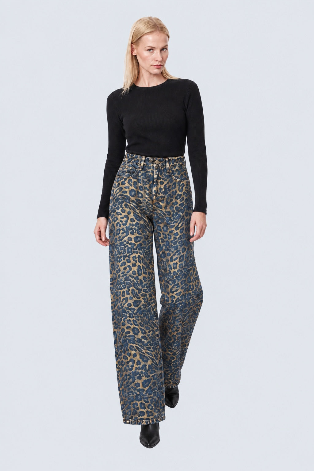 Wide Leg Jeans aus Baumwolle mit Animal‑Print in stylish cat