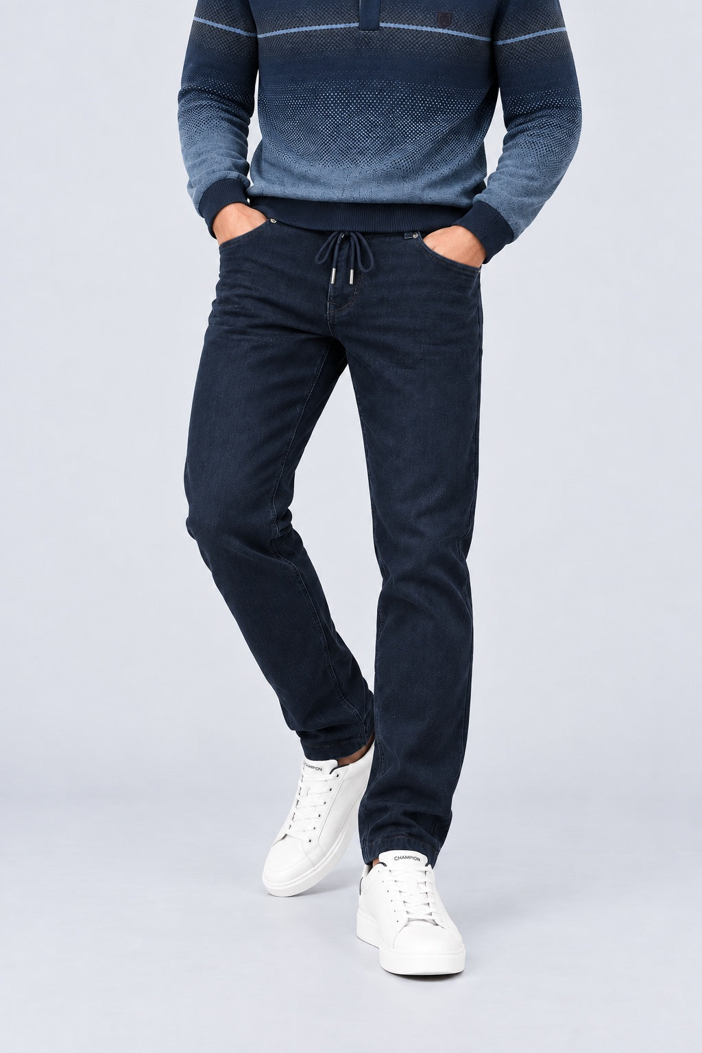 Jog Corduroy Chais Relaxed Fit aus Baumwoll‑Elasthan mit Tunnelzug in navy, Ansicht 3