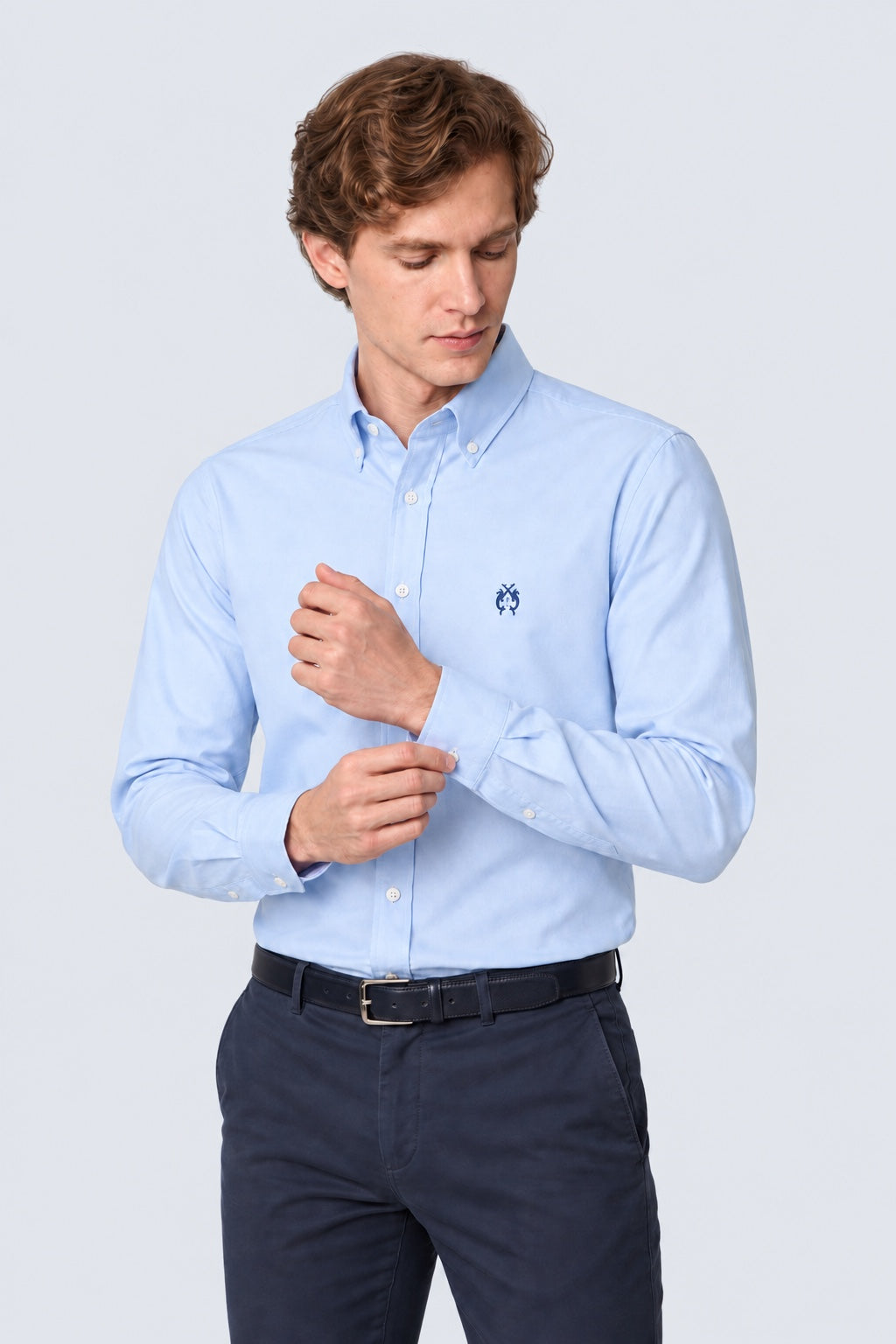 Button‑Down‑Hemd aus Baumwolle‑Lyocell‑Mix in blue oxford, Ansicht 2