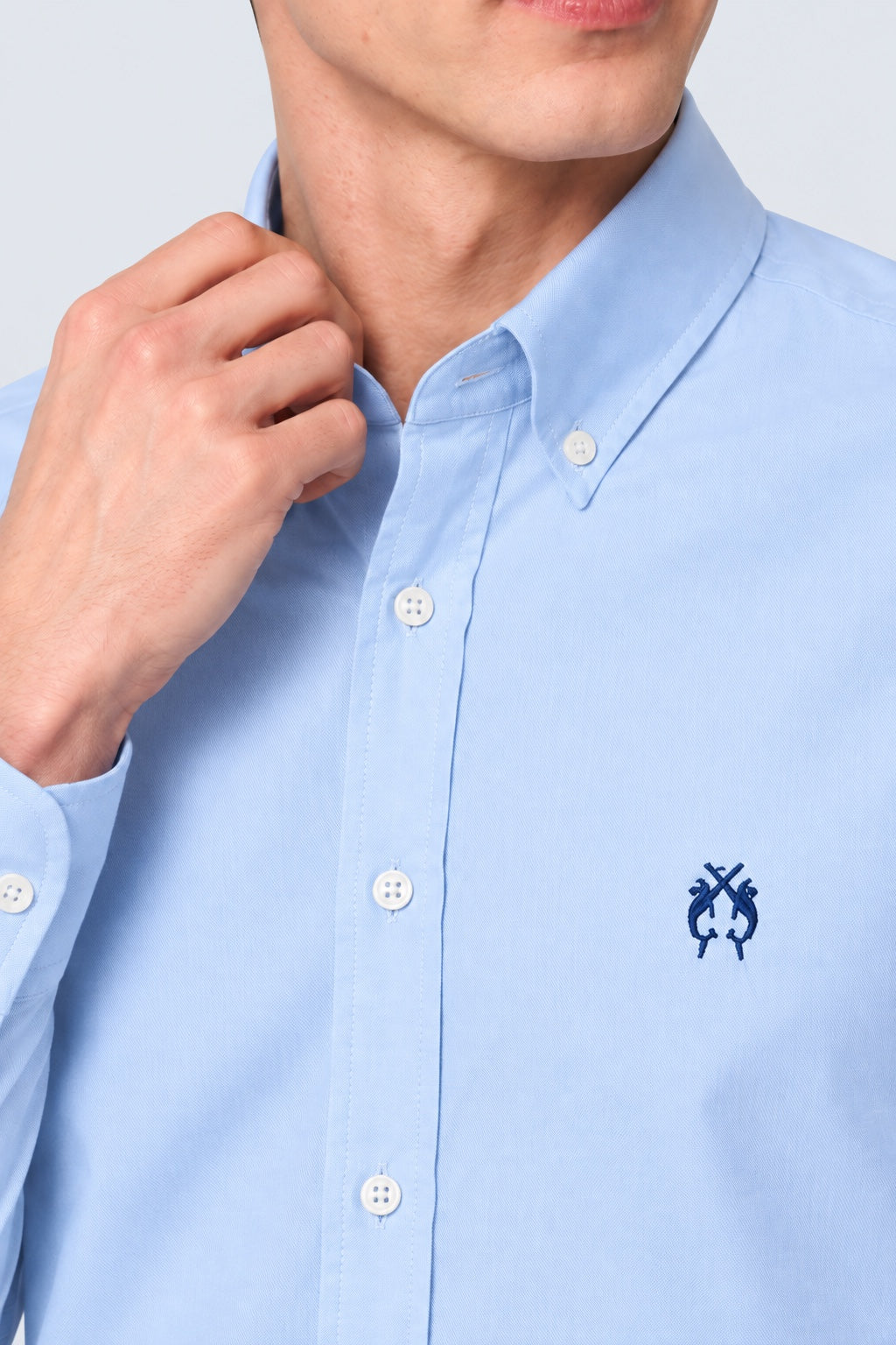 Button‑Down‑Hemd aus Baumwolle‑Lyocell‑Mix in blue oxford, Ansicht 3