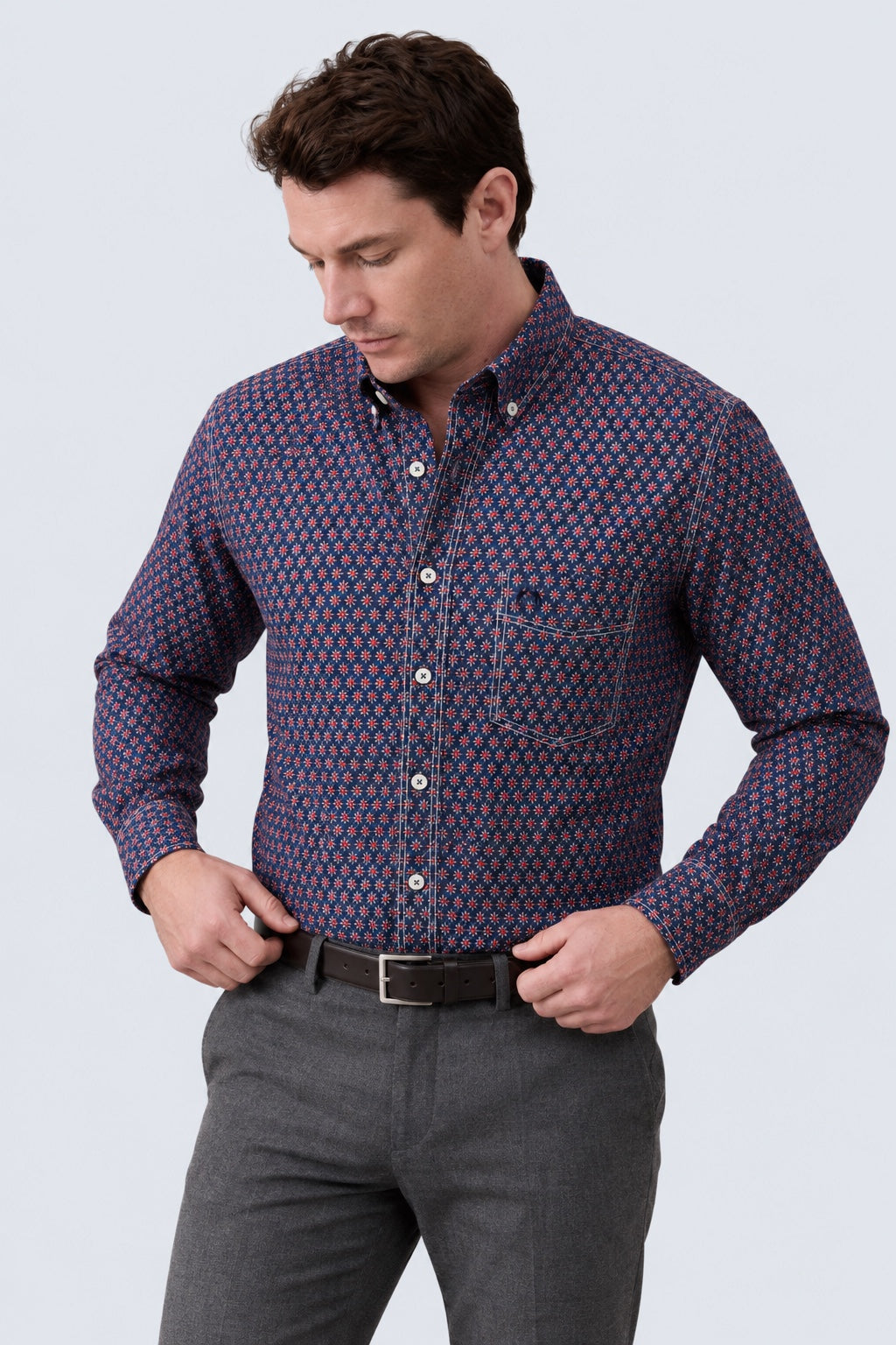 Button‑Down‑Hemd aus Baumwolle mit Mikro‑Allover‑Print in navy print 2, Ansicht 2
