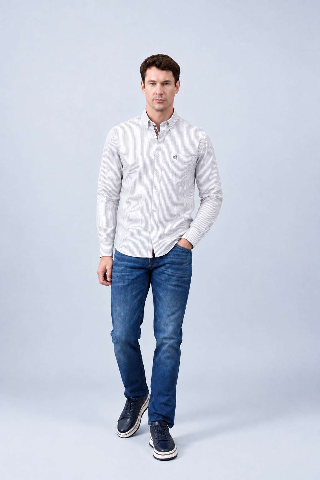 Button‑Down‑Hemd mit Streifenmuster aus Baumwoll‑Polyester‑Mix in stone grey stripe 1