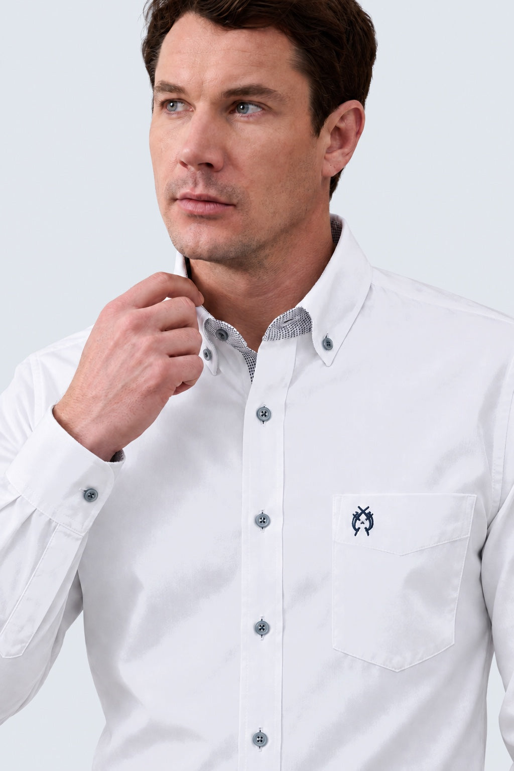 Button‑Down‑Hemd aus Baumwolle mit Brusttasche in white, Ansicht 3
