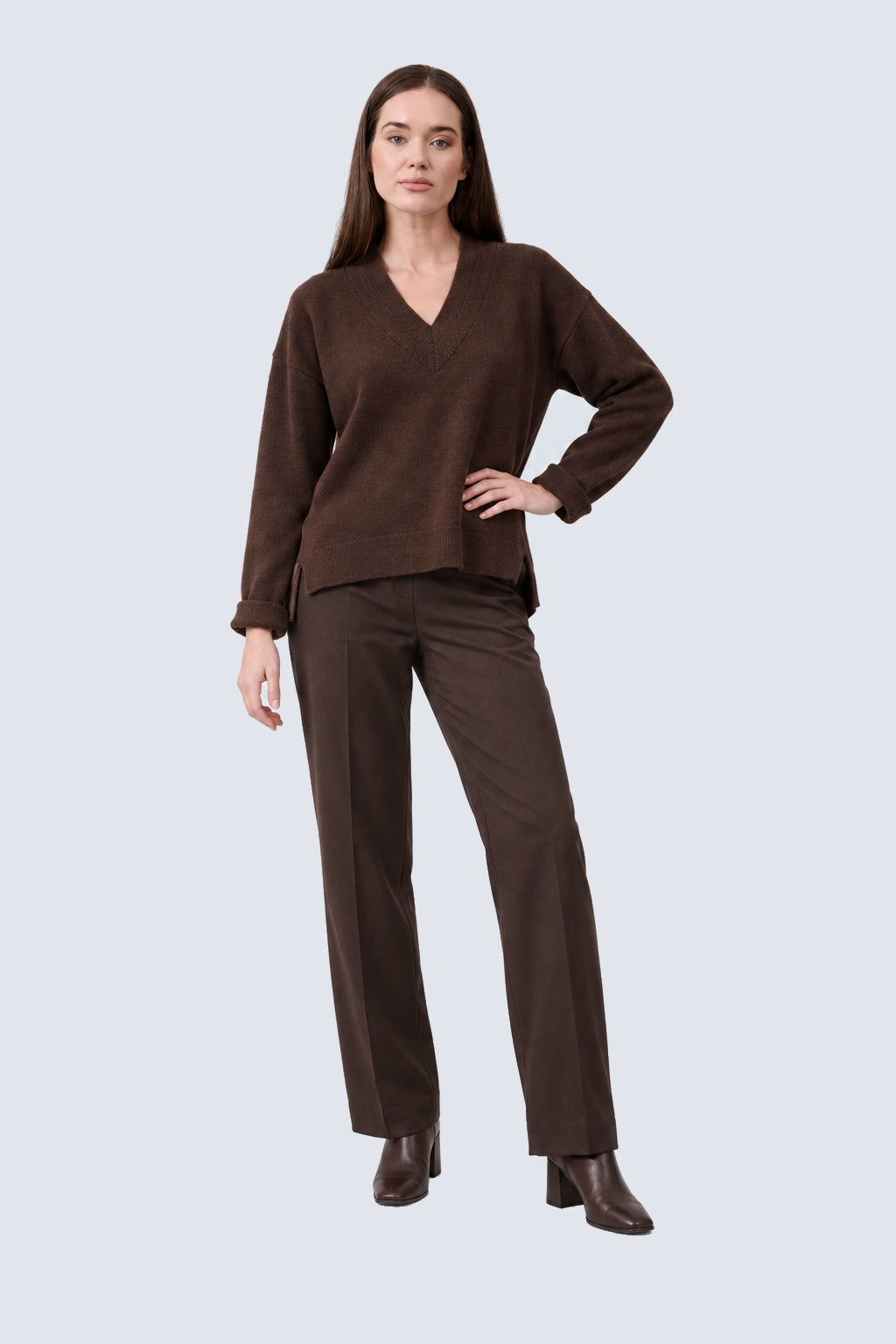 Pullover aus Woll‑Viskose‑Mix mit V‑Ausschnitt und Chiffon‑Rücken in brown combi 1