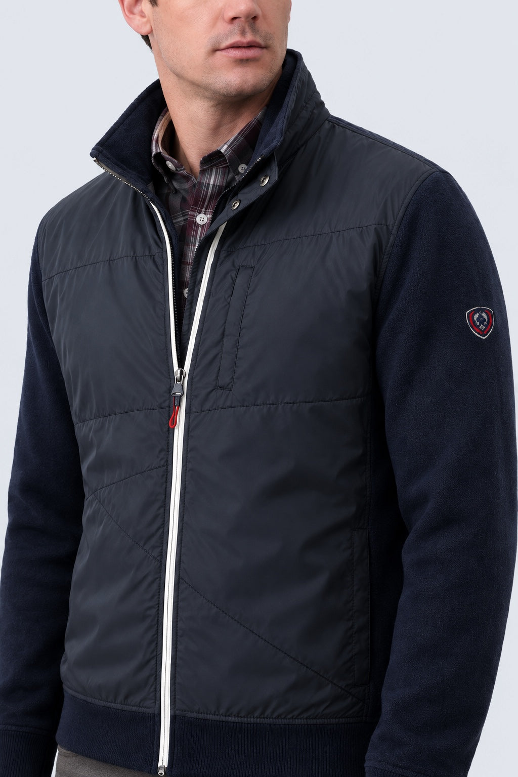 Jacke mit Stehkragen in Materialmix‑Optik in navy combi 1, Ansicht 3