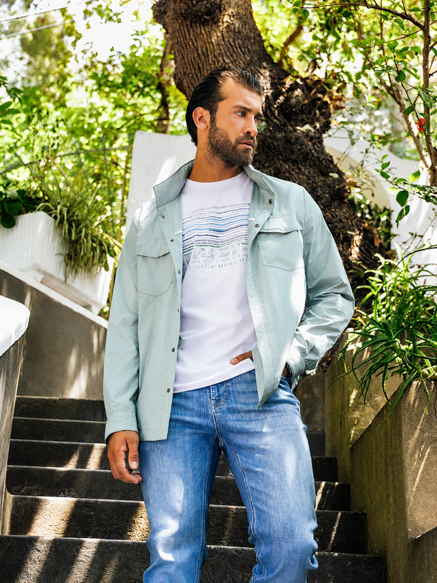 CASUAL LOOKS