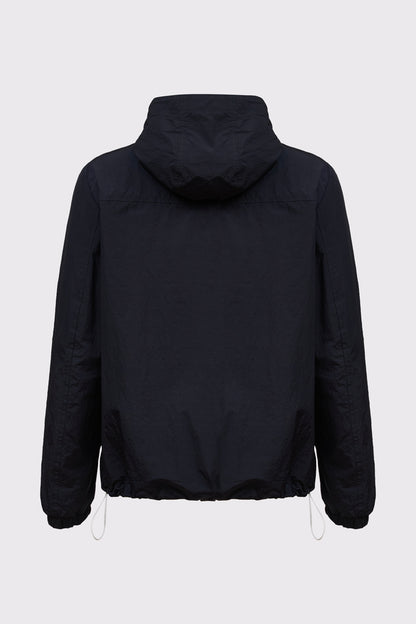 Kapuzenjacke im modernen Casual-Look