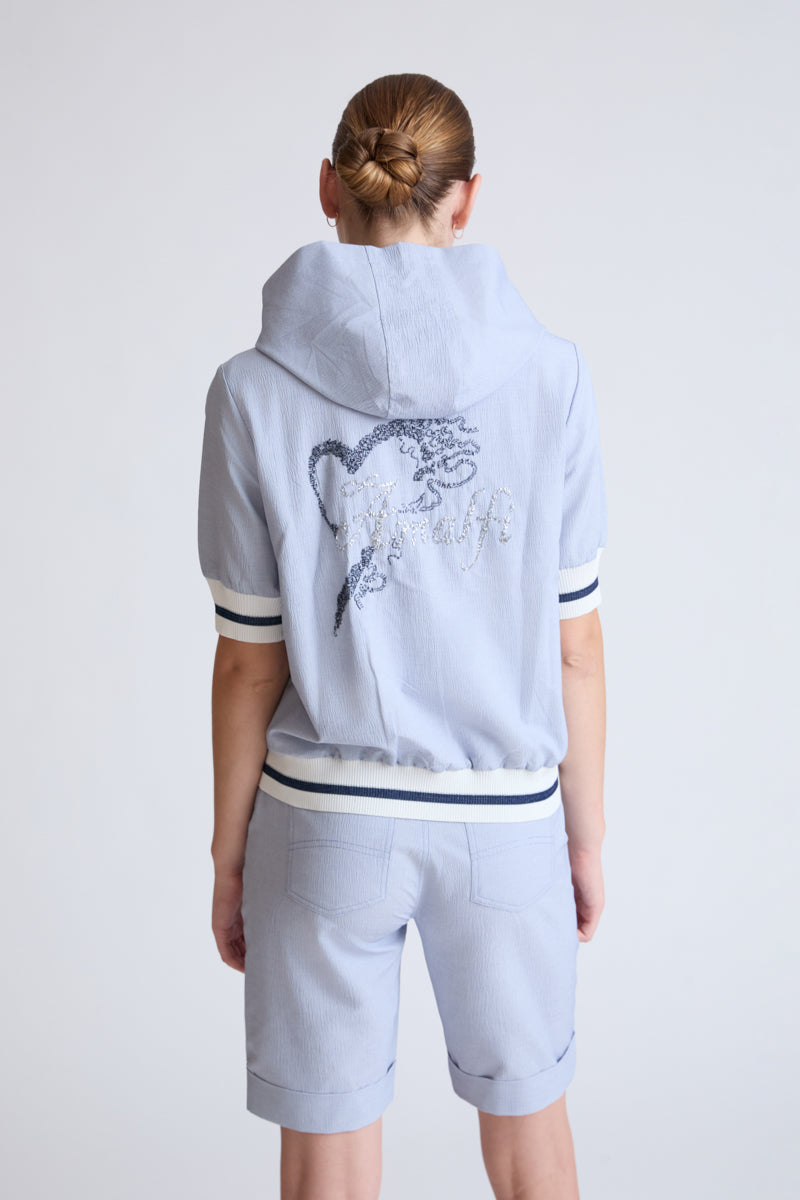 Hooded sweatshirt in cotton-polyester blend with 1/2-length sleeves