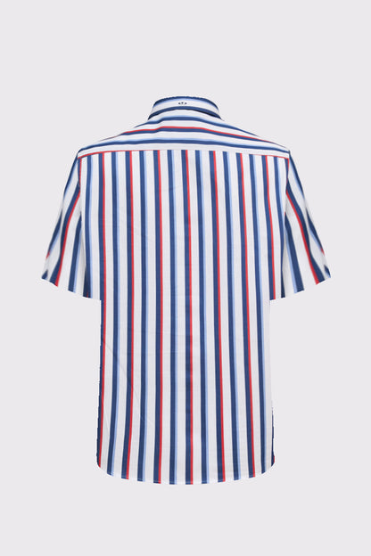 Short-sleeved shirt with stripes & button-down collar