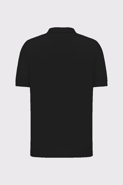 Feinstrick-Polo aus Viskose-Mix – Glatte Struktur & Modern Fit
