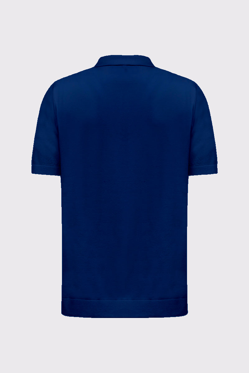 Feinstrick-Polo aus Viskose-Mix – Glatte Struktur & Modern Fit