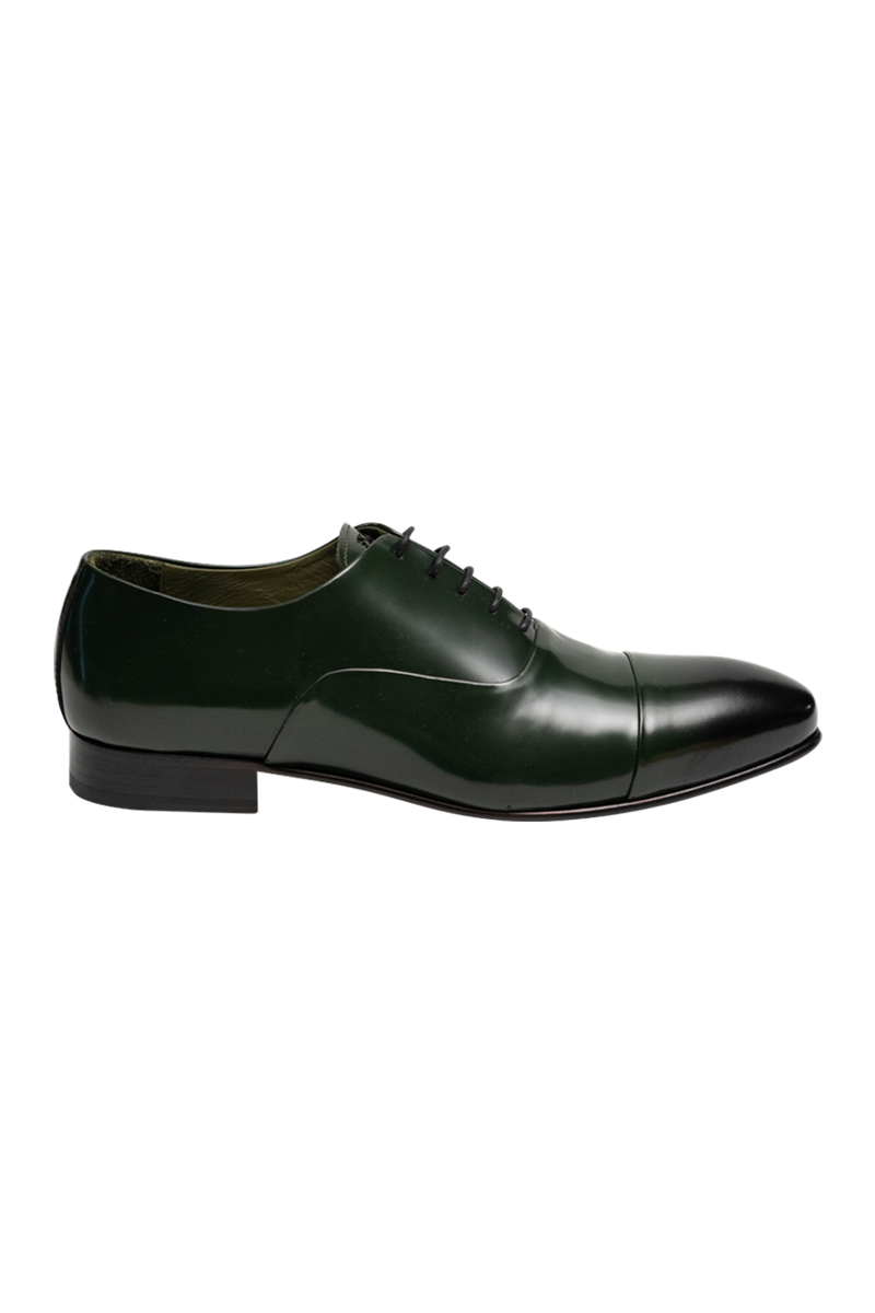 Elegante Lack-Oxford aus Leder, 75% handgefertigt, in Schwarz-Rot oder Dark Green.