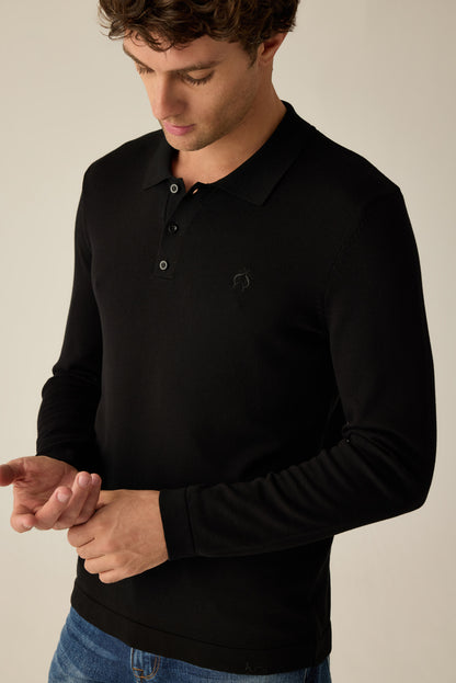 Men's sweater in black