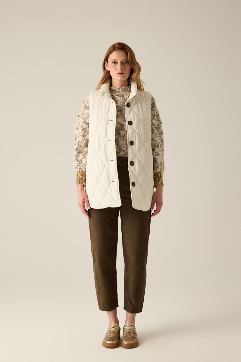 Women's quilted vest with buttons in cream