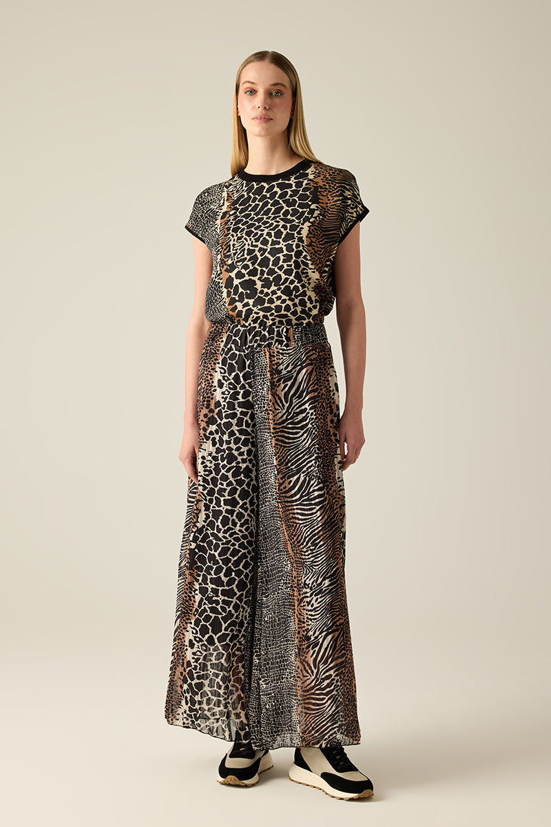 Elegante Marlene-Hose im modernen Animal-Print – hochwertig, stilvoll und perfekt für jeden Anlass.