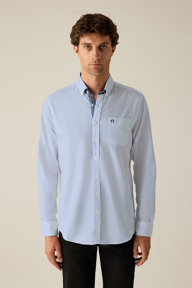 Button-Down-Hemd aus Oxford-Baumwolle mit Kontrastdetails in Regular Fit