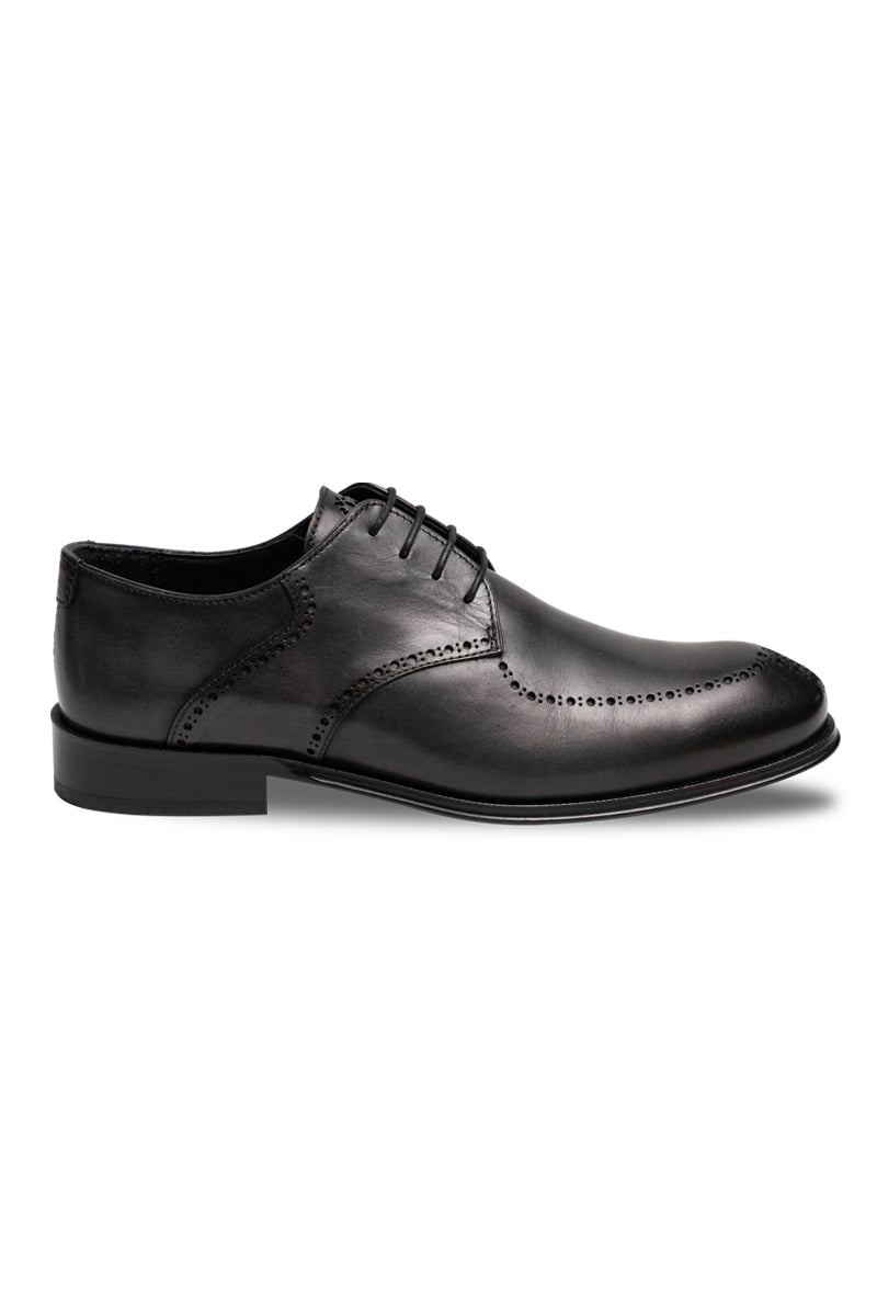 3755603_91900 Eleganter Derby-Brogue mit Lyra-Lochung, Rahmennaht und Lederlaufsohle.