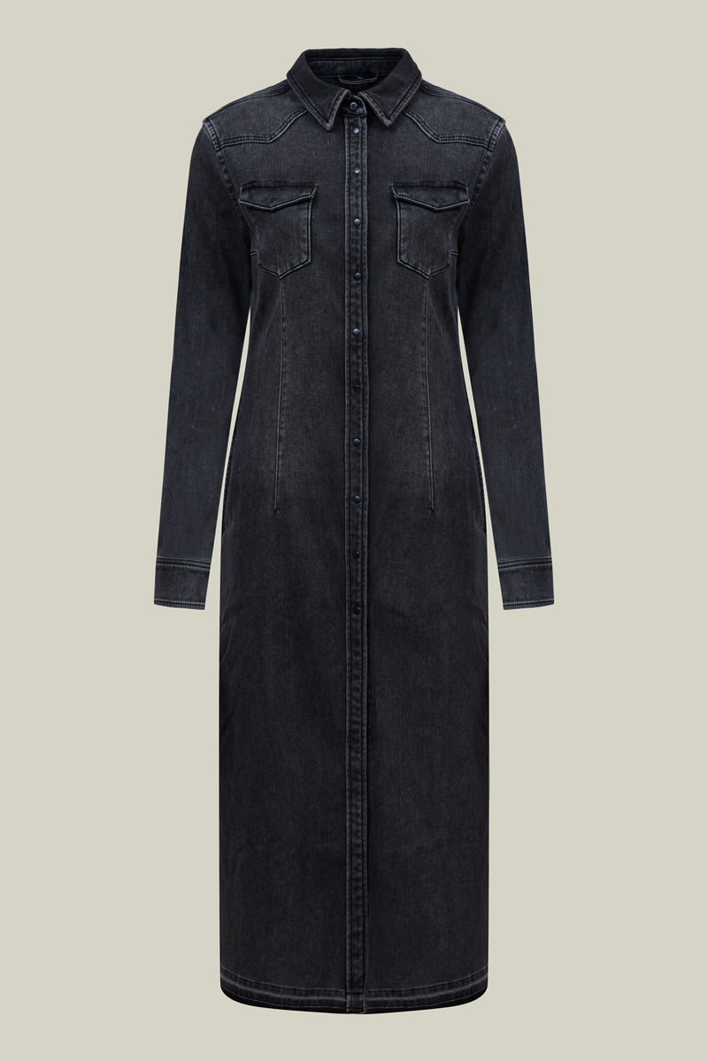 Jeanskleid mit Hemdkragen.