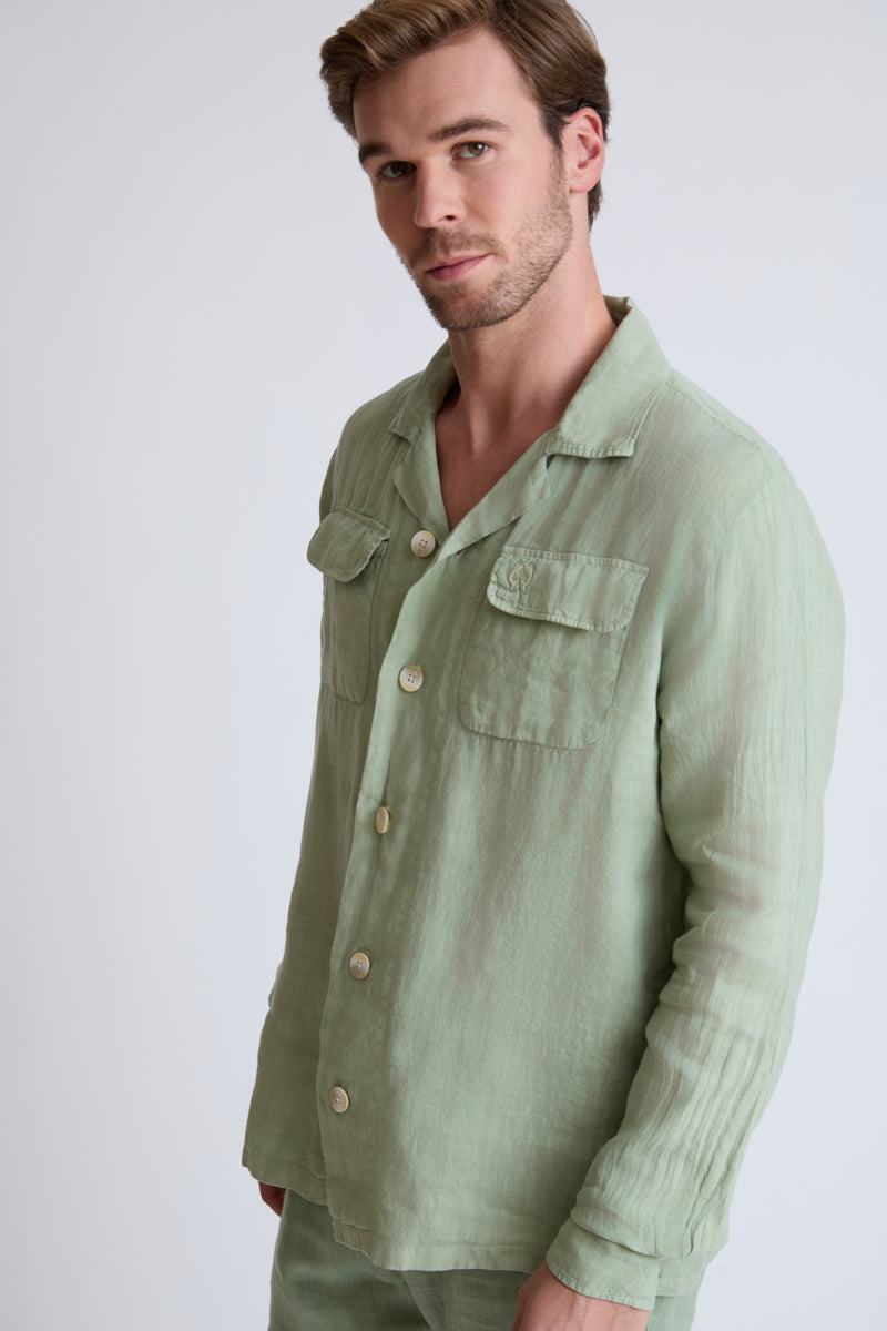 Overshirt aus reinem Leinen mit Knopfleiste und Brusttaschen – light green #Farbe_51700 light green