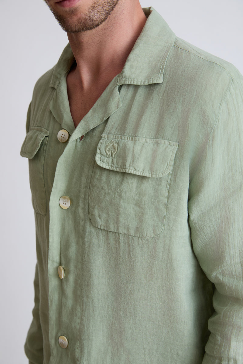 Overshirt aus reinem Leinen mit Knopfleiste und Brusttaschen – light green #Farbe_51700 light green