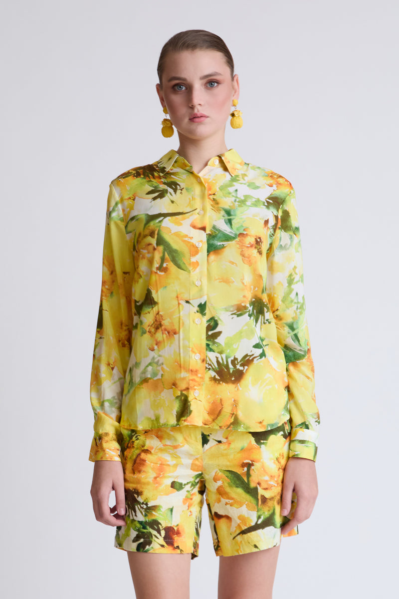 Blouse with floral print and classic shirt collar (long sleeves)