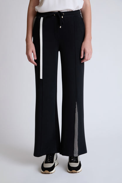 Sweat‑Hose aus Modal‑Polyester‑Mix mit Kontrastdetail