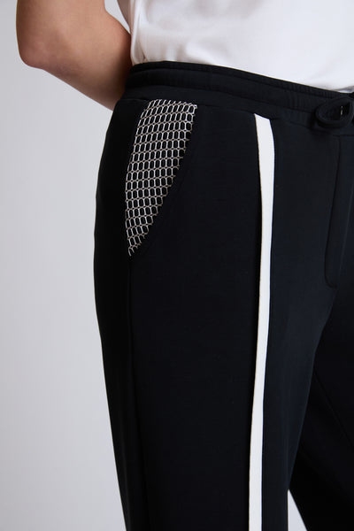 Sweat‑Hose aus Modal‑Polyester‑Mix mit Kontrastdetail