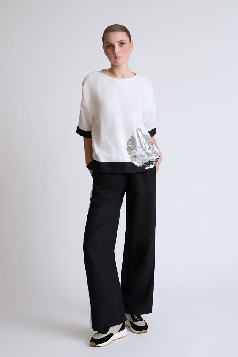 Bluse aus Lycra mit Kontrastdetails und Print