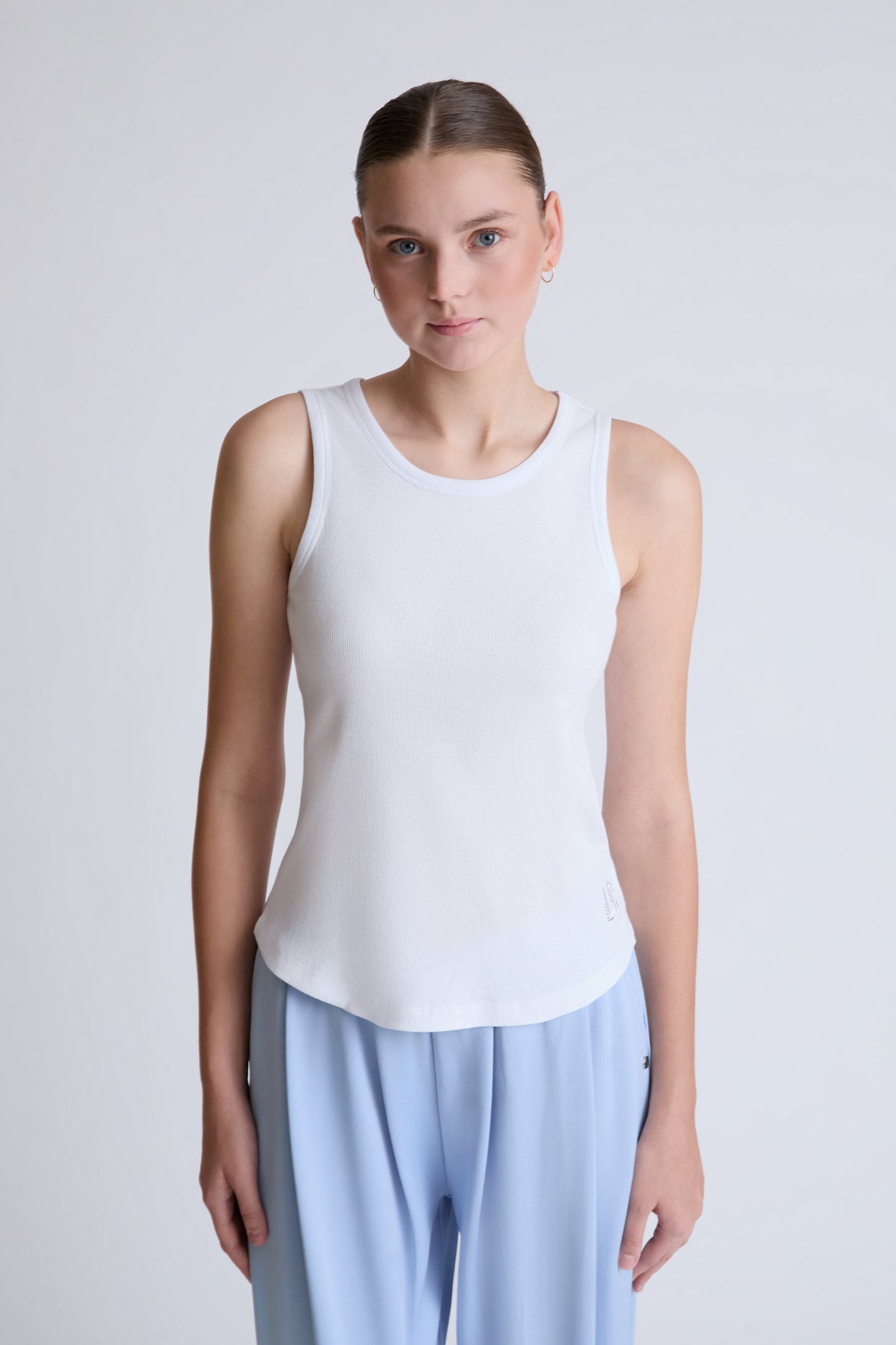 Ärmelloses Top aus Bambus‑Viskose‑Elasthan mit Rundhalsausschnitt