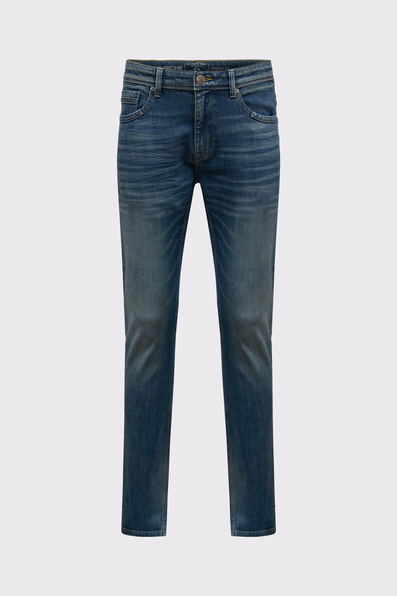 Five-pocket cotton-elastane jeans with a classic wash
