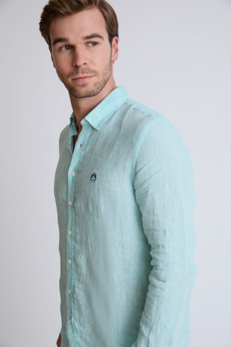 Herrenhemd aus 100% Leinen mit Modern Fit. Atmungsaktiv, leicht und ideal für stilvolle Sommer- und Casual-Looks – mint mel. #Farbe_50701 mint mel.