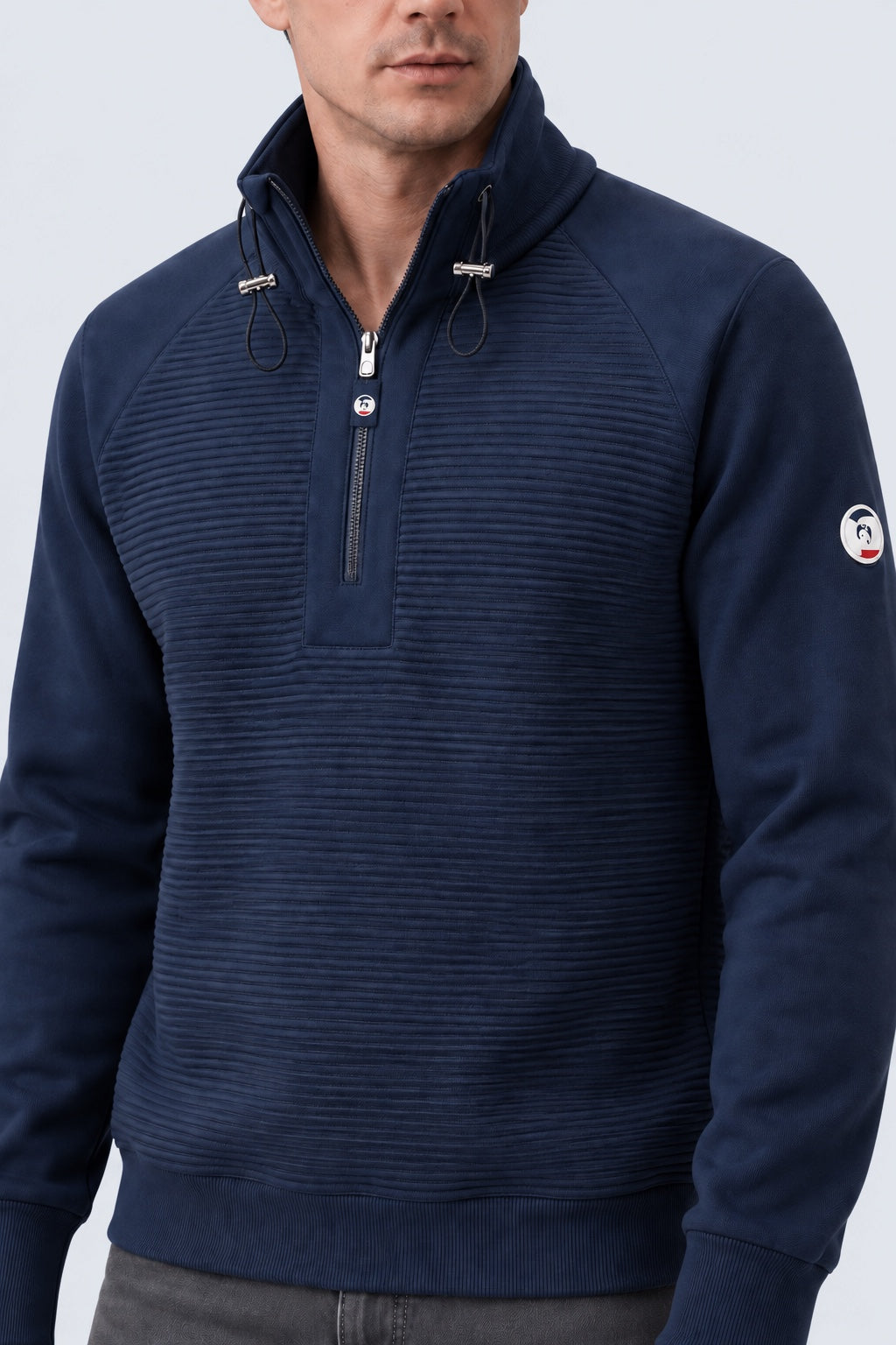 Sweatshirt mit Stehkragen und Strukturdesign in navy, Ansicht 3