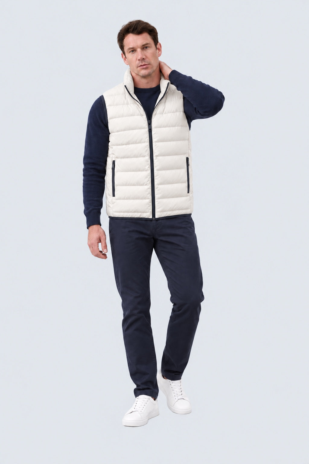 Steppweste aus Polyester mit Stehkragen in off white
