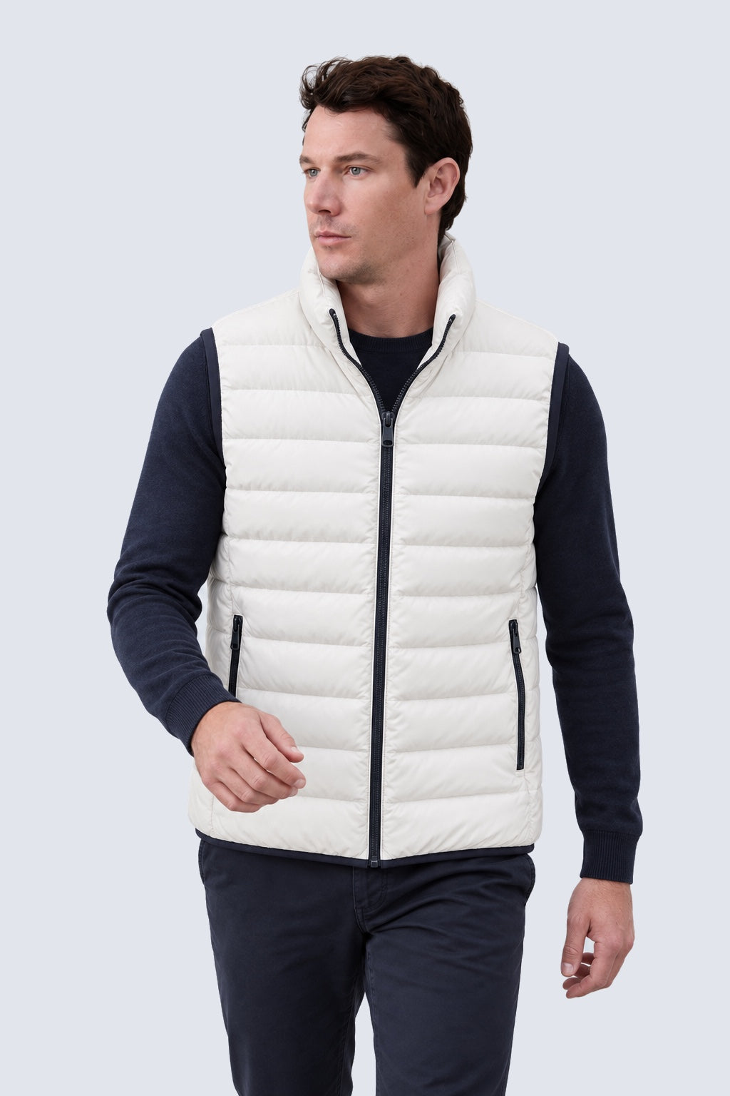 Steppweste aus Polyester mit Stehkragen in off white, Ansicht 2